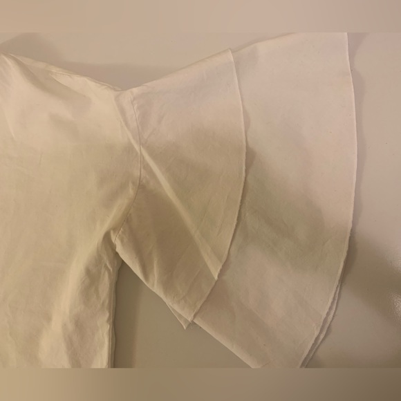 White Top with Tiered Sleeve - Picture 5 of 8